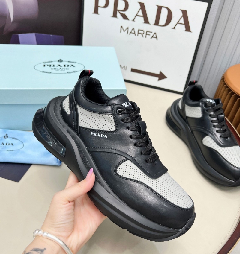 Pra*a casual shoes